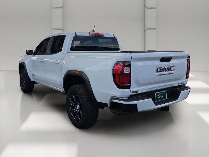 Used 2024 Summit White GMC 2WD CREW CAB ELEVATION image 3