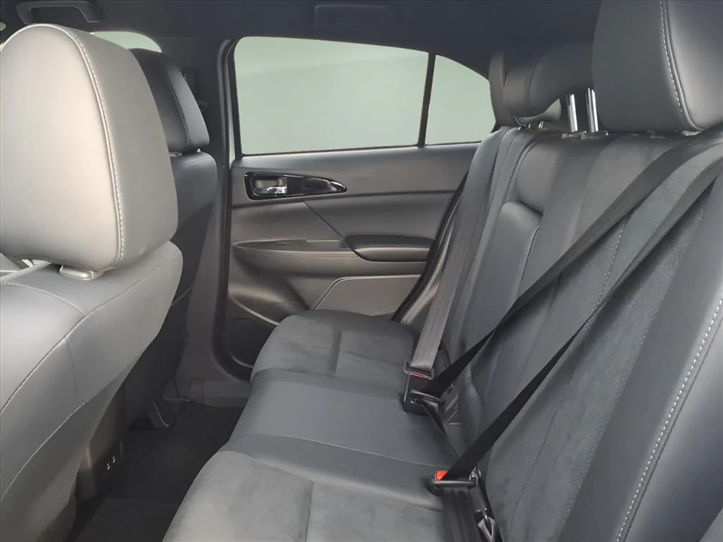 2026 Mitsubishi Eclipse Cross Black Edition - Photo 6