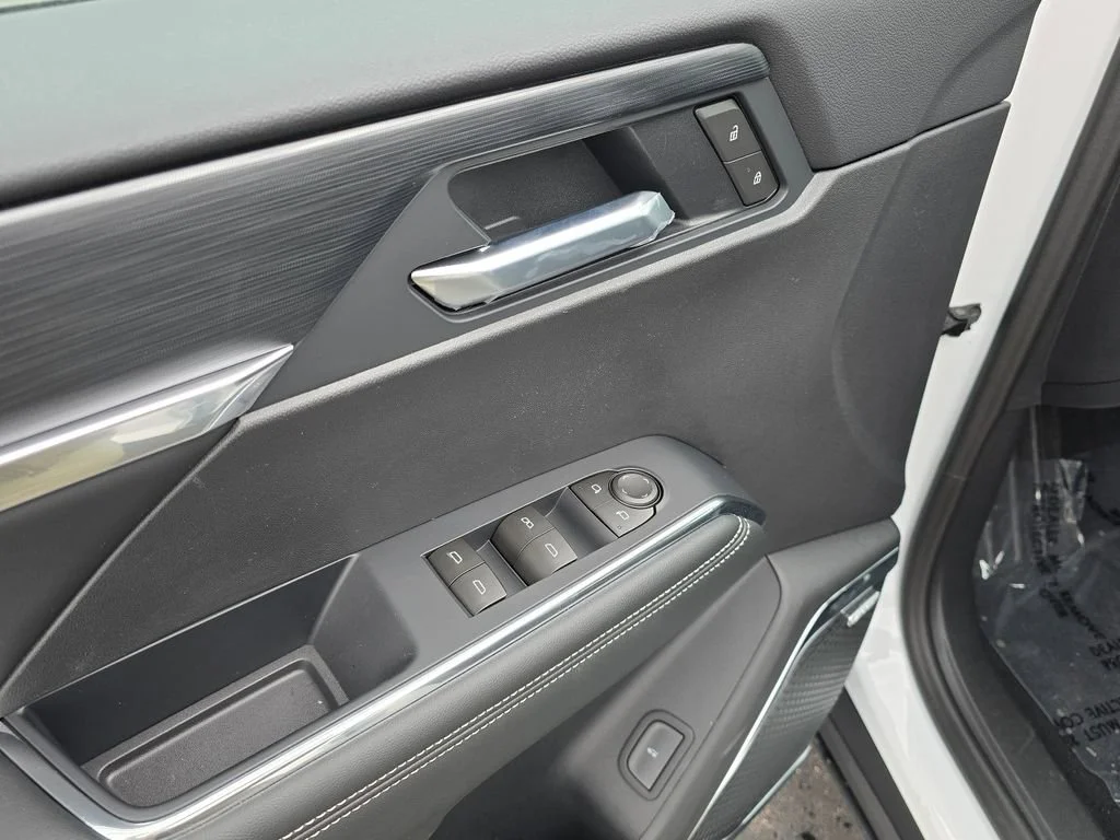 2026 GMC Acadia Elevation - Photo 13