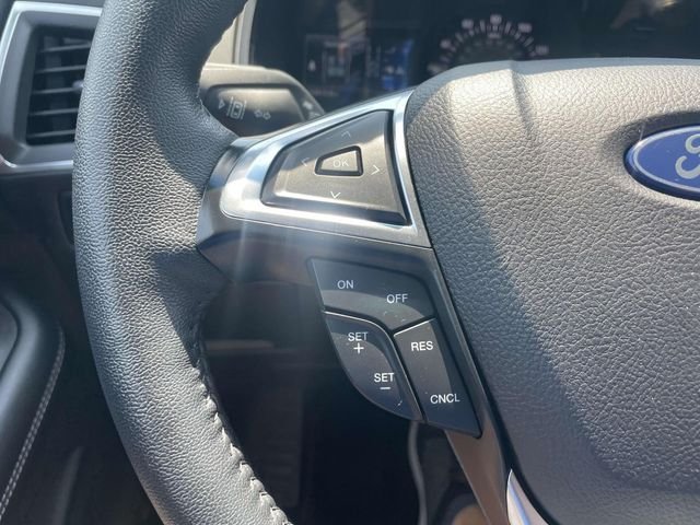 2024 Ford Edge Titanium - Photo 32