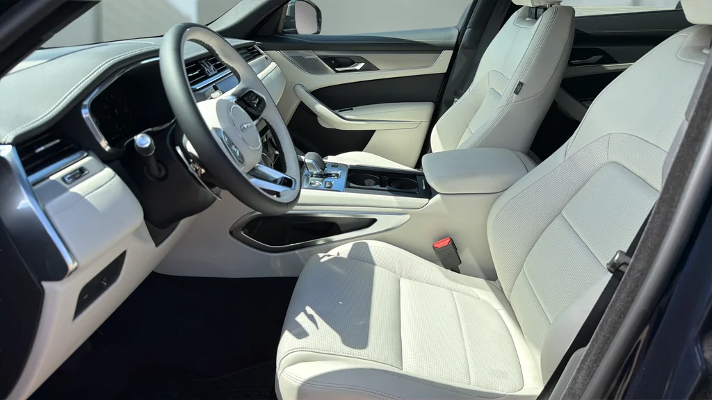 2026 Jaguar F-Pace R-Dynamic S - Photo 14