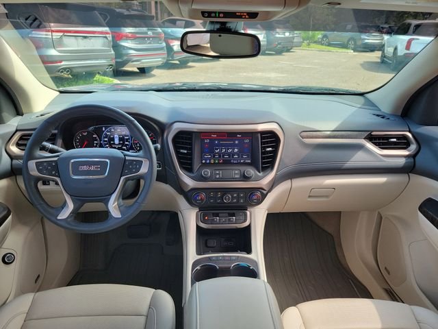 Used 2023 Silver GMC Denali image 27