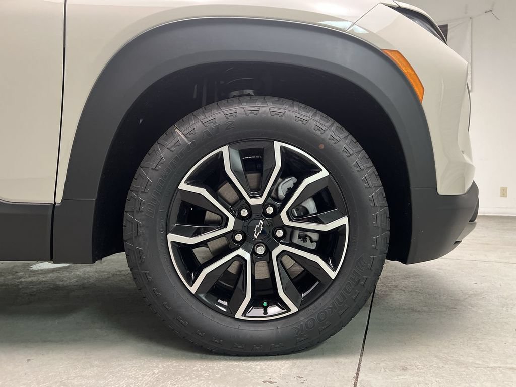 New 2026 White Sands Chevrolet ACTIV image 10