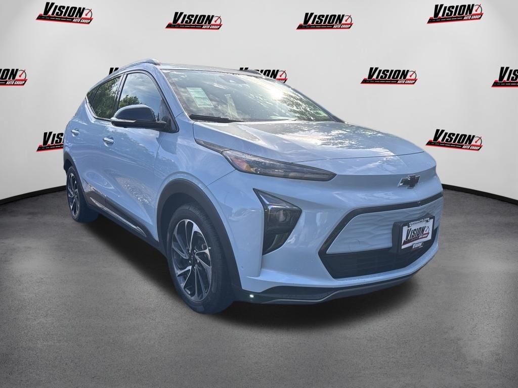 Used 2023 Blue Chevrolet Premier image 3