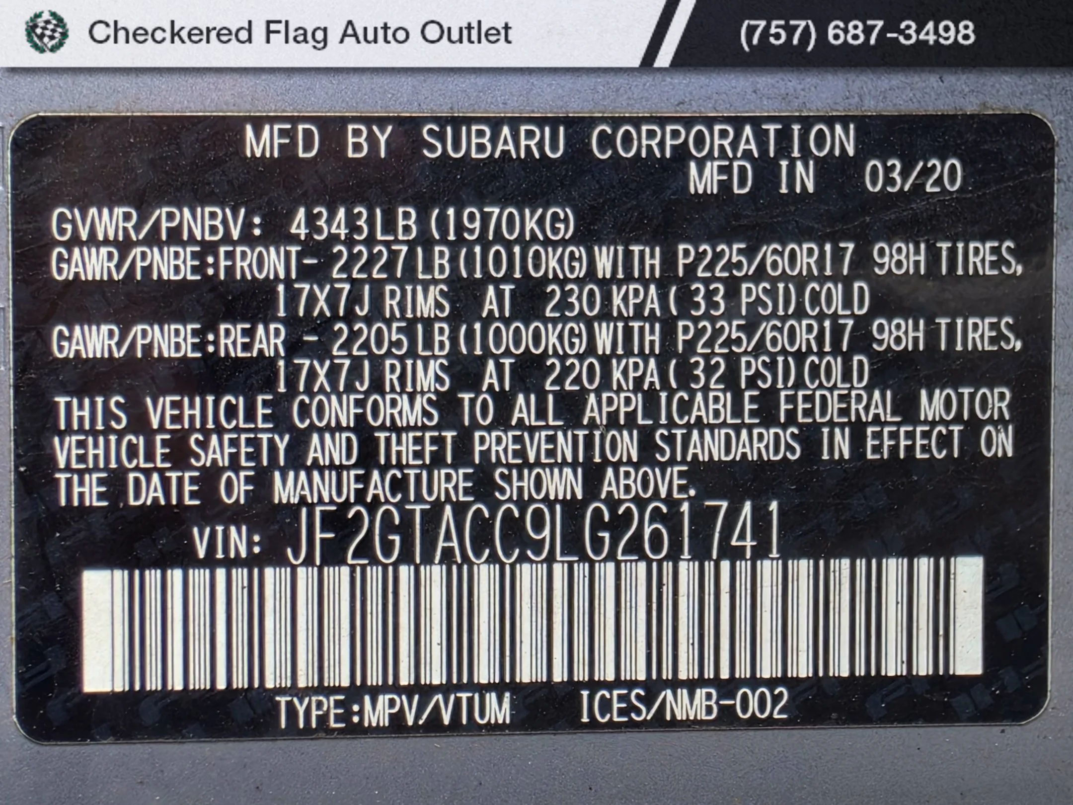 Used 2020 Ice Silver Metallic Subaru Premium image 21