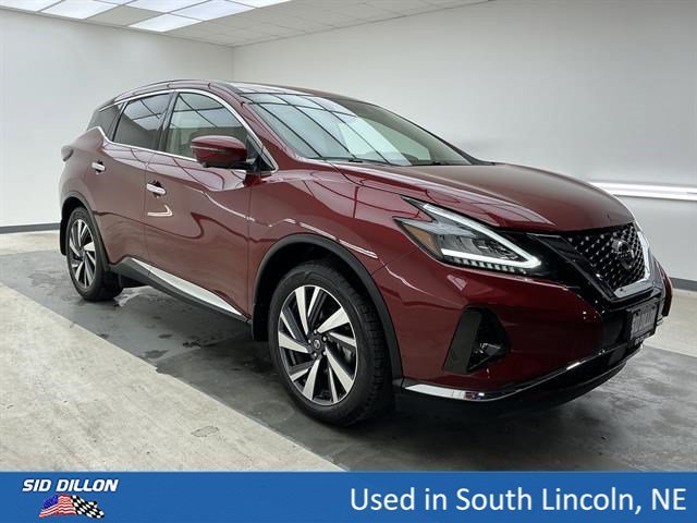 Used 2022 Scarlet Ember Tintcoat Nissan SL image 3