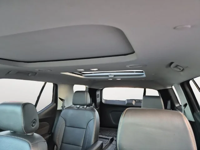Used 2020 Red Tintcoat Chevrolet Premier image 12