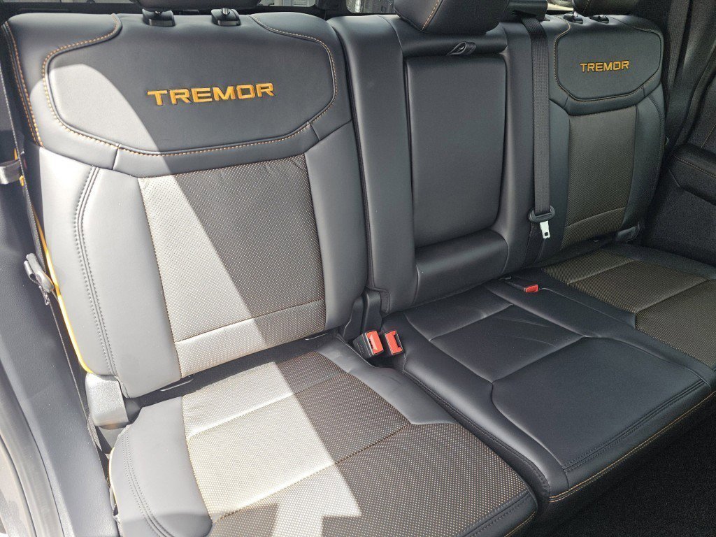 New 2026 Carbonized Gray Metallic Ford Tremor image 30