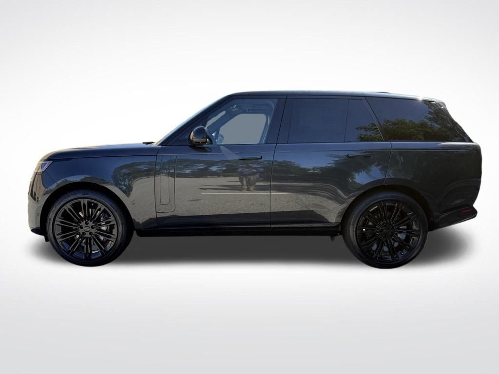 New 2026 Carpathian Grey LAND ROVER SE image 8