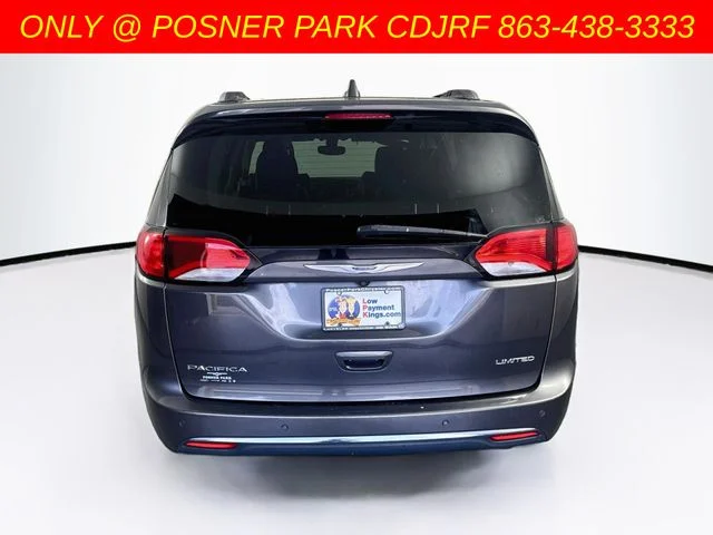 Used 2020 Gray Chrysler Limited image 6