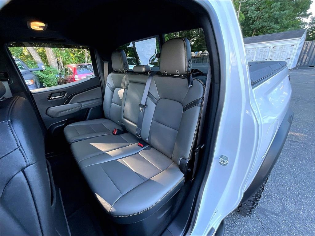 Used 2024 White Chevrolet ZR2 image 14