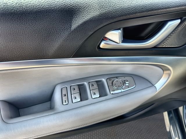 Certified Used 2023 Green Genesis 2.0T image 15