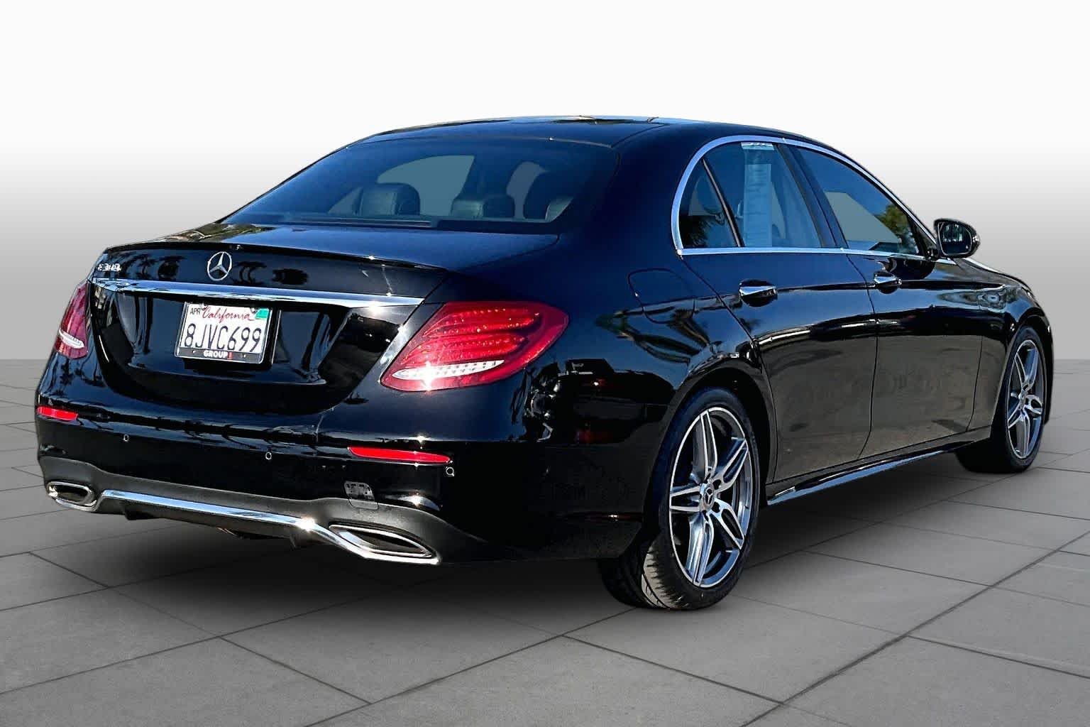 Used 2019  Mercedes-Benz E 300 image 12