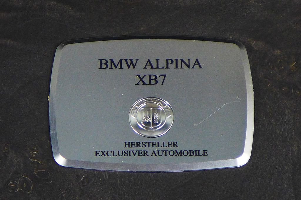 Used 2023 Dravit Gray Metallic BMW ALPINA XB7 image 32