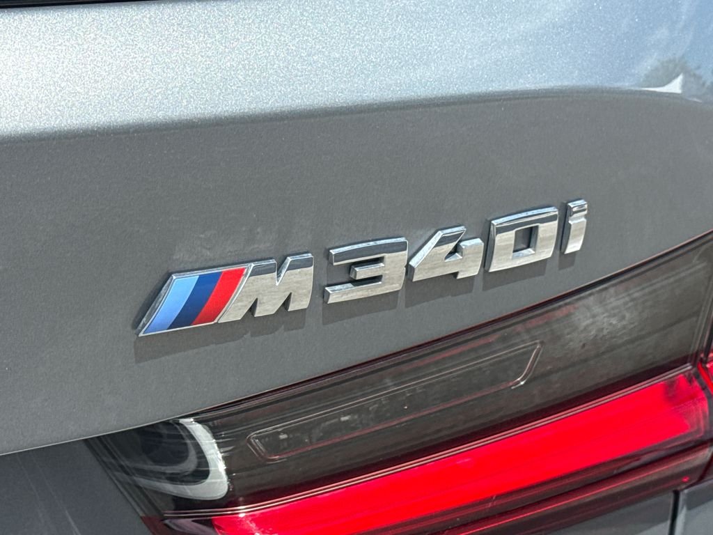 Used 2023 Skyscraper Grey Metallic BMW M340i image 9