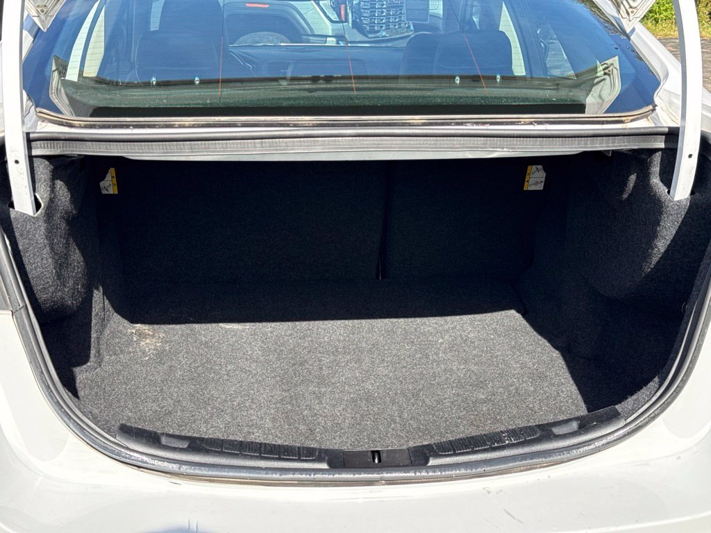 Used 2020 White Ford Titanium image 13