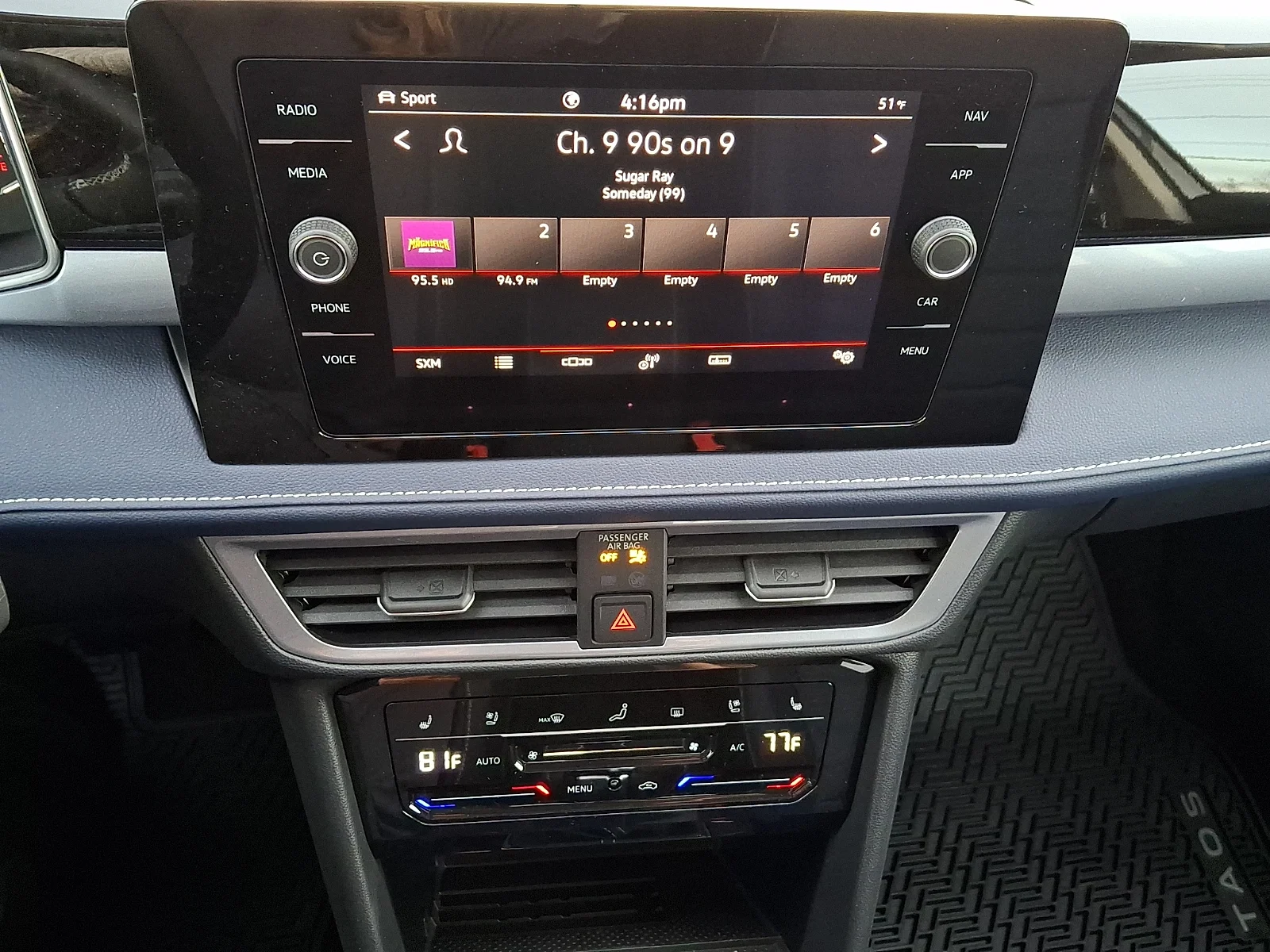 2026 Volkswagen Taos SEL - Photo 9