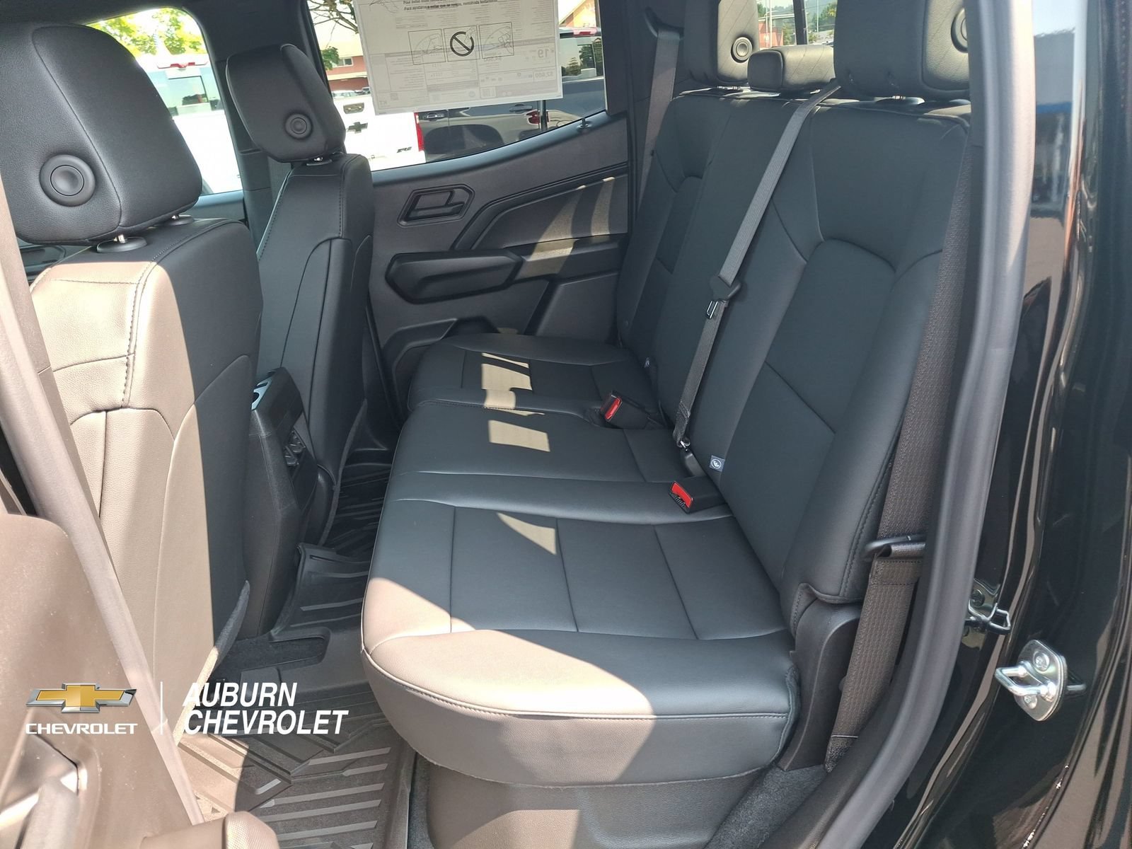 2026 Chevrolet Colorado Trail Boss - Photo 15