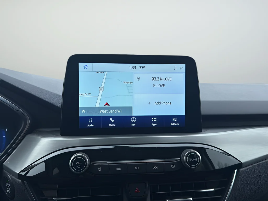 Used 2022  Ford Titanium image 20