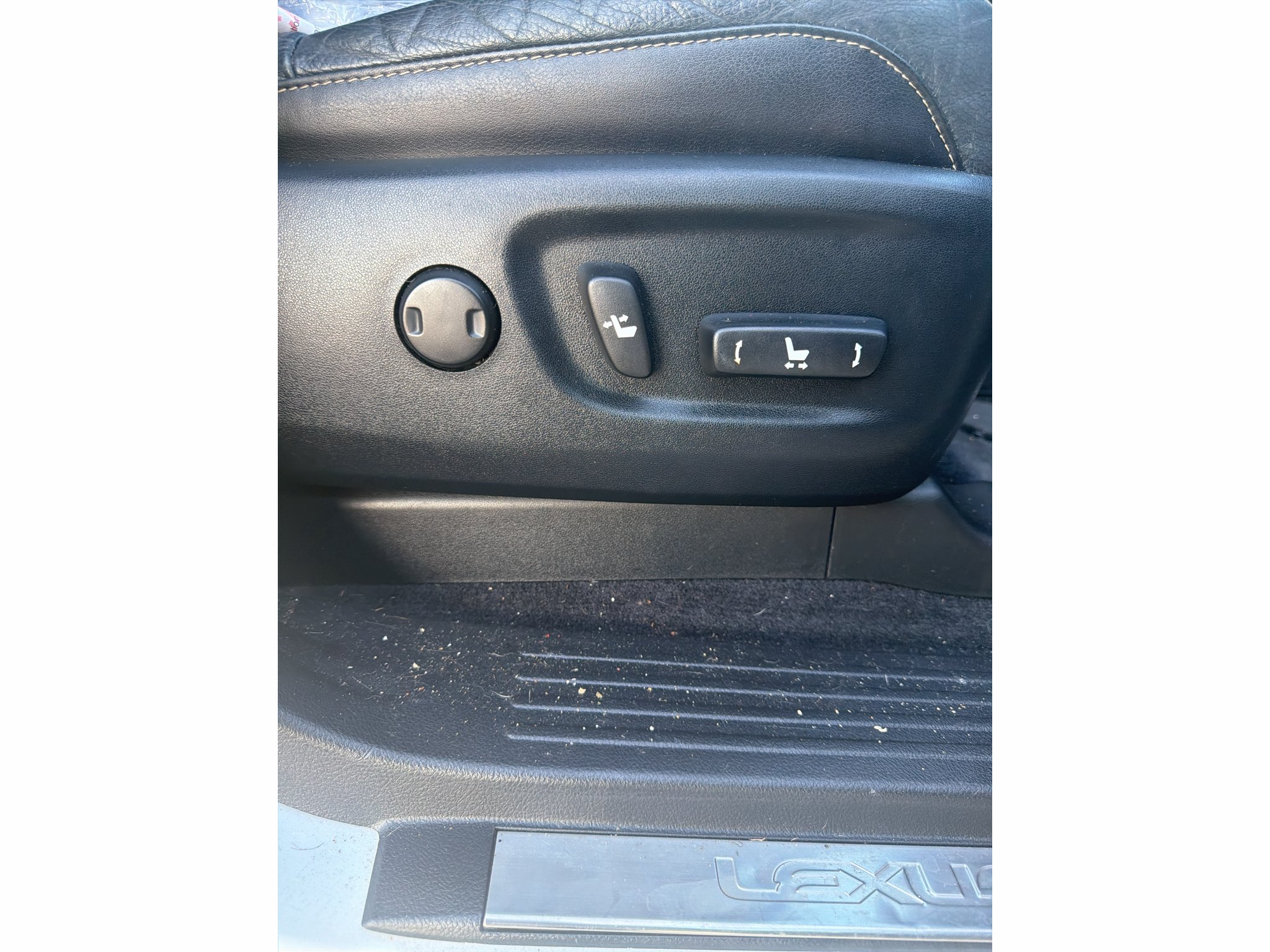 Used 2018 Starfire Pearl Lexus Premium image 23