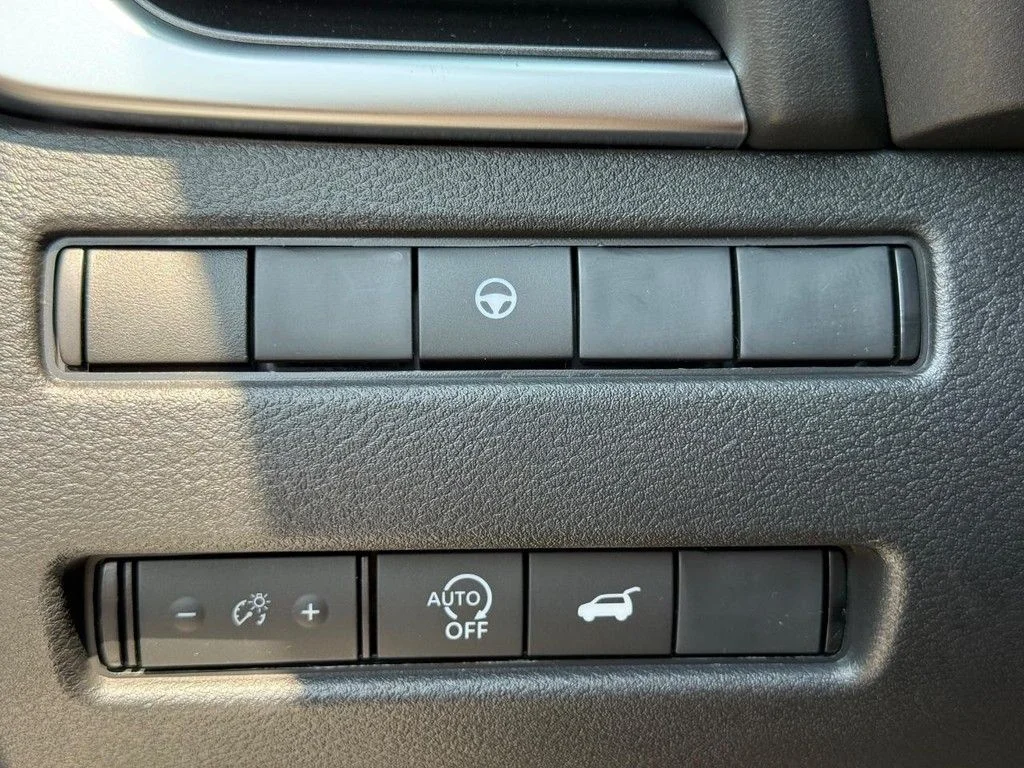 2026 Nissan Rogue SV - Photo 15