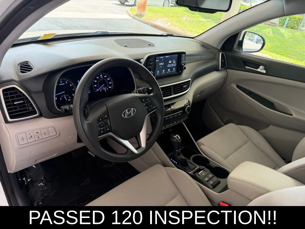 Used 2019 White Hyundai Value image 8
