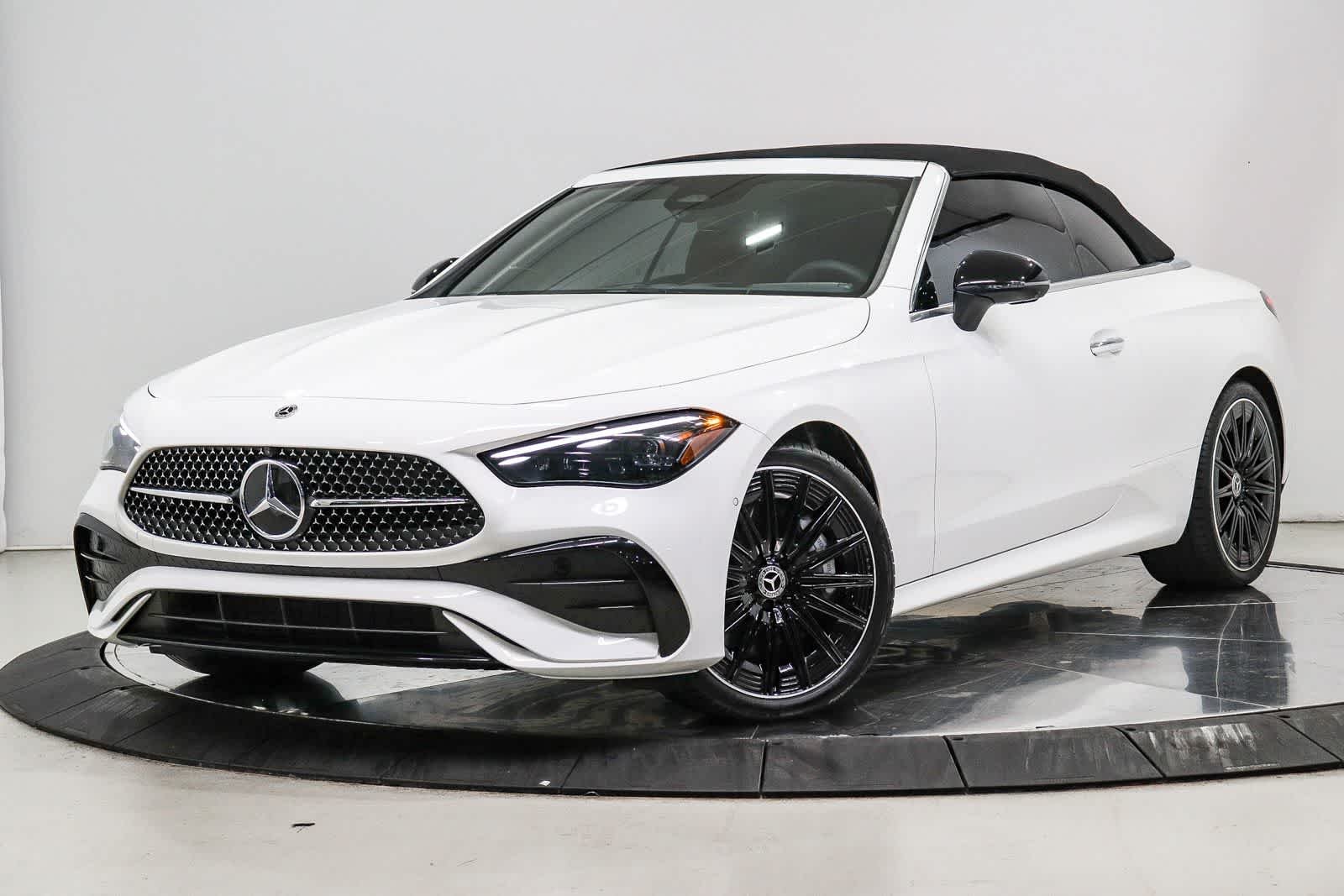 Certified Used 2026 Polar White Mercedes-Benz CLE 450 image 1
