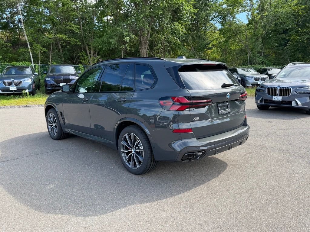 New 2026 Gray BMW M60i image 3