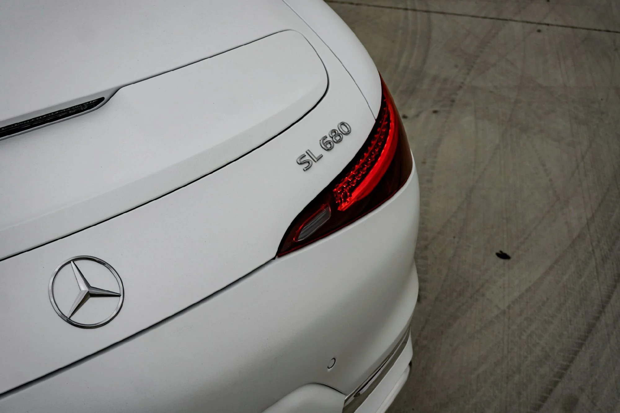 New 2026 White Mercedes-Benz Maybach SL 680 Monogram Series image 7