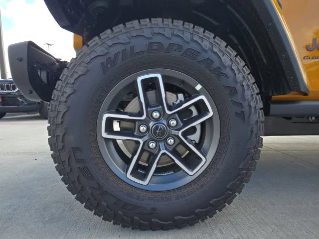 New 2026 Goldilocks Exterior Paint Jeep Mojave image 19