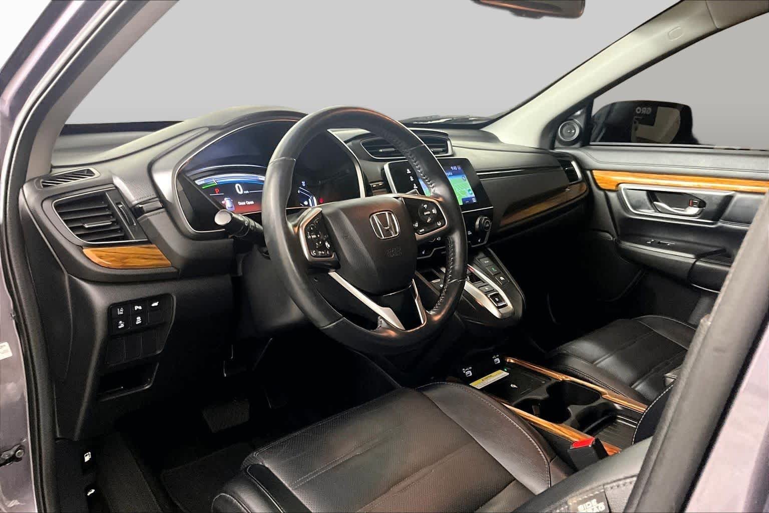 Used 2021 Modern Steel Metallic Honda Touring image 16