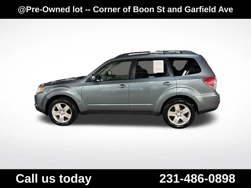 Used 2009  Subaru 2.5X image 2