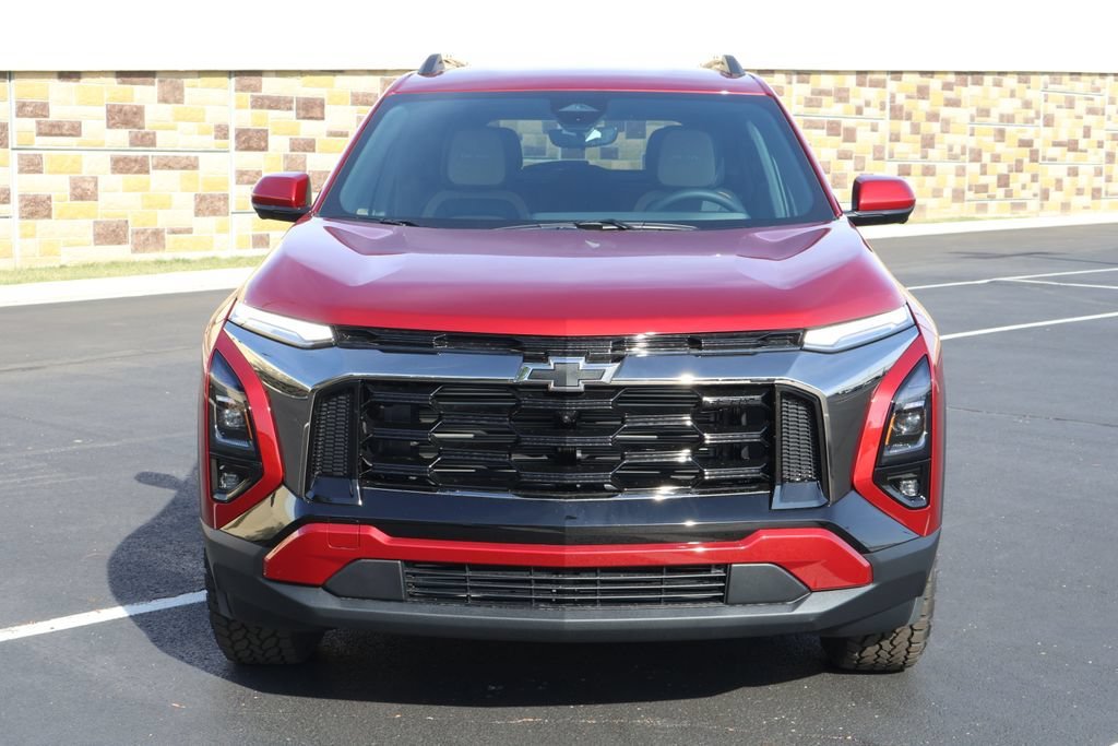 2027 Chevrolet Equinox ACTIV - Photo 2