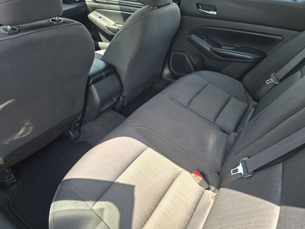 Used 2022 Black Nissan 2.5 S image 12