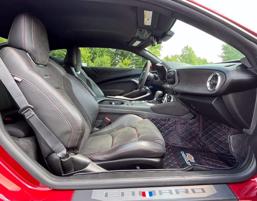 Used 2020 GARNET RED TINTCOAT Chevrolet ZL1 image 27