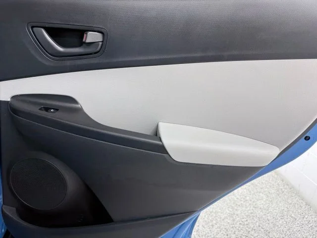 Used 2023 Blue Hyundai SEL image 20