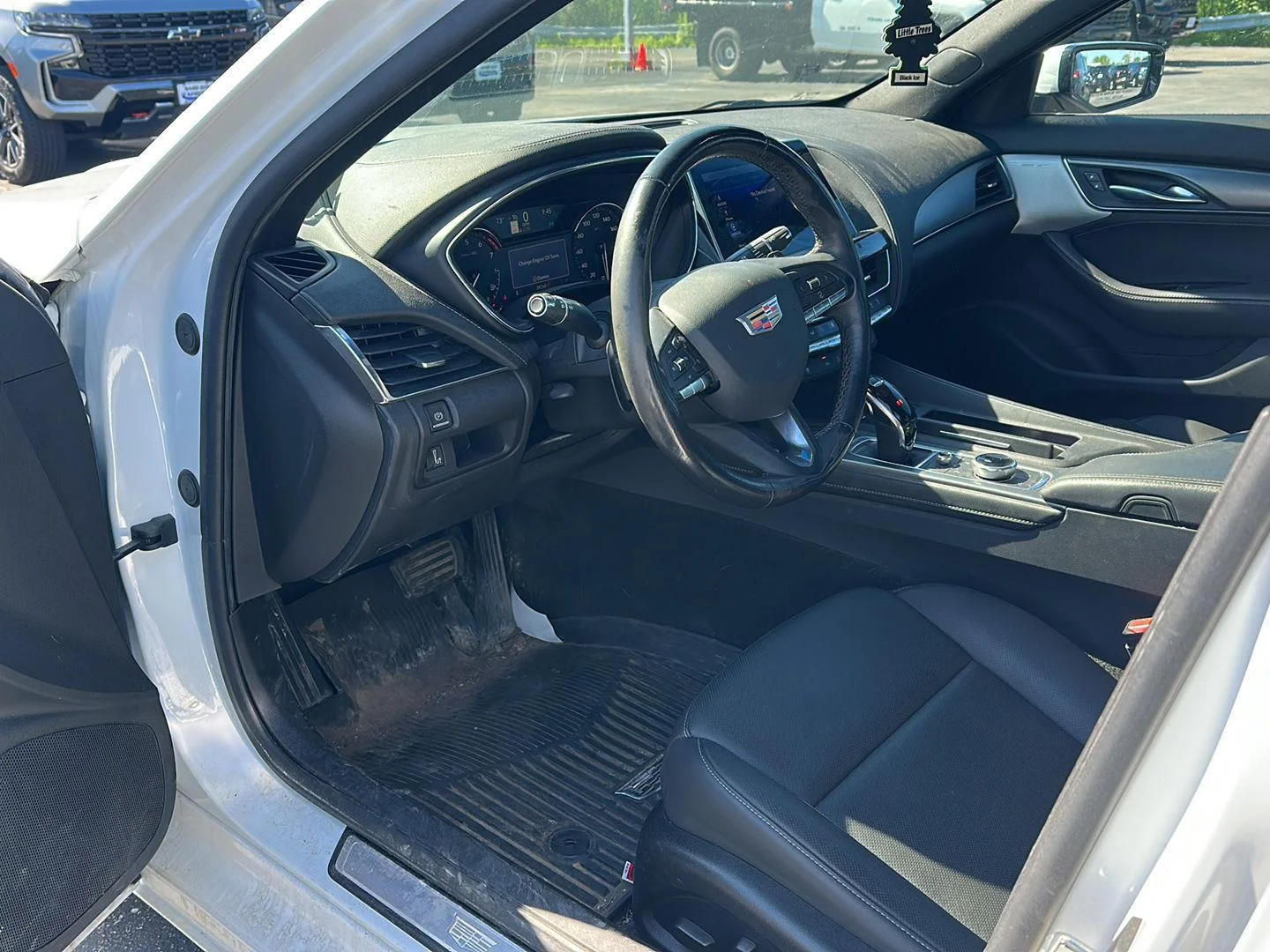 Used 2021 Summit White Cadillac Premium Luxury image 7