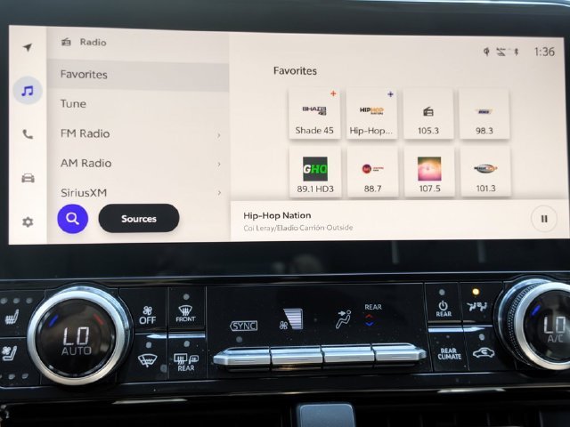 Certified Used 2023  Toyota Platinum image 22
