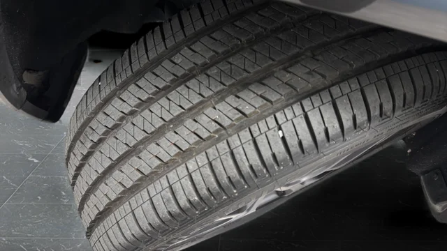 Used 2021 Crystal Metallic Jeep Limited image 37