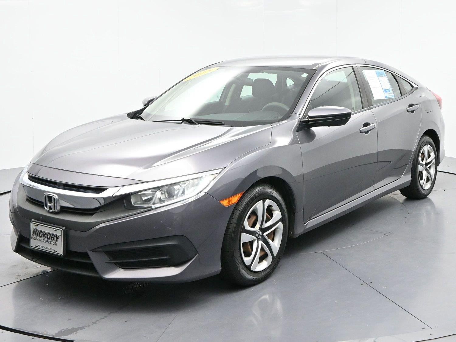 Used 2018 Modern Steel Metallic Honda LX image 3