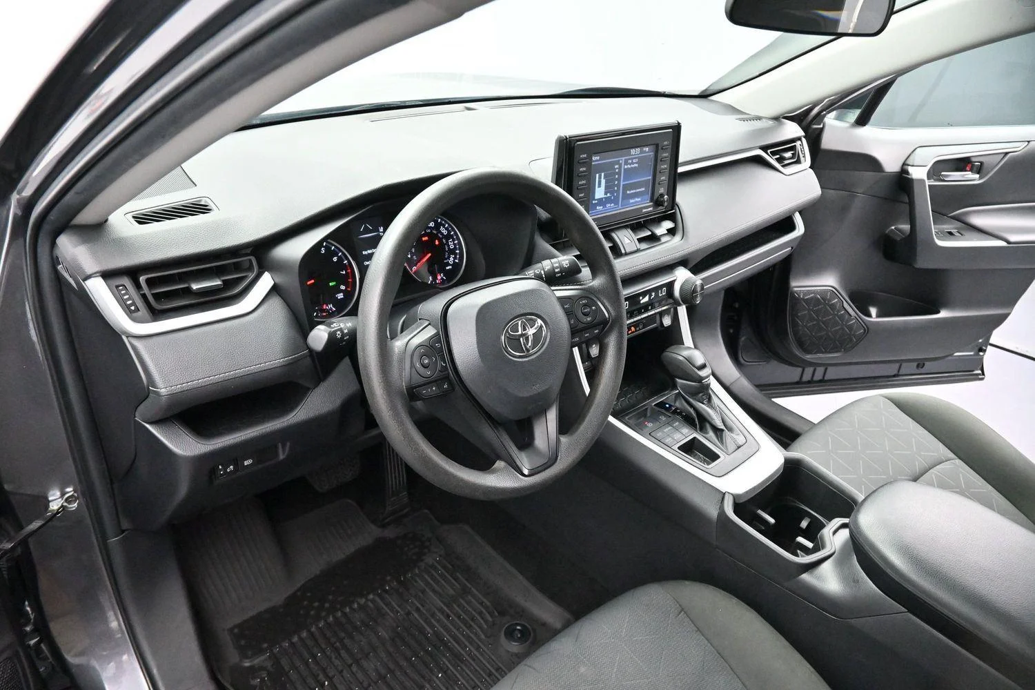 Used 2022 Magnetic Gray Metallic Toyota XLE image 12