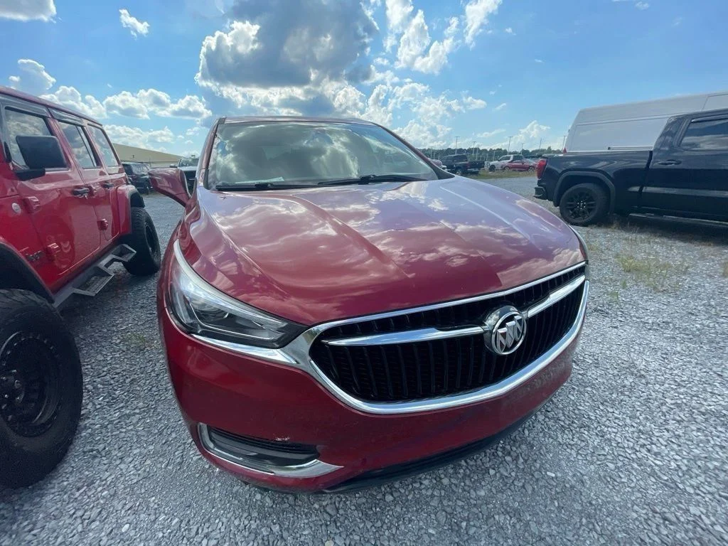 Used 2019 Red Buick Essence image 5