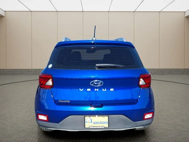 Used 2023 Blue Hyundai Limited image 7