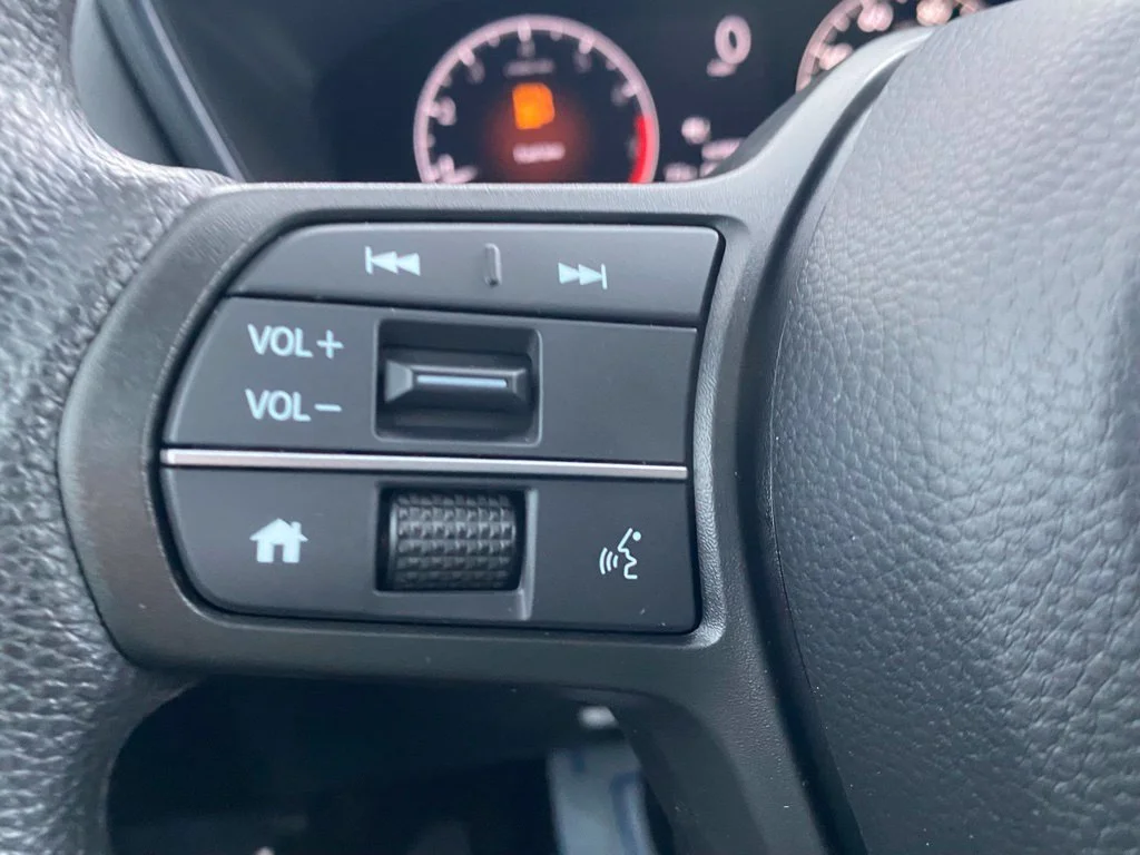 Used 2026  Honda EX image 25