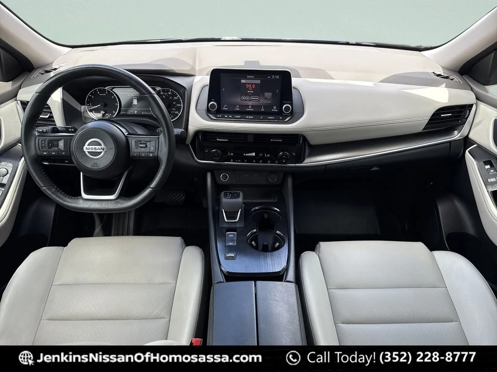Used 2021 Blue Nissan SV image 25