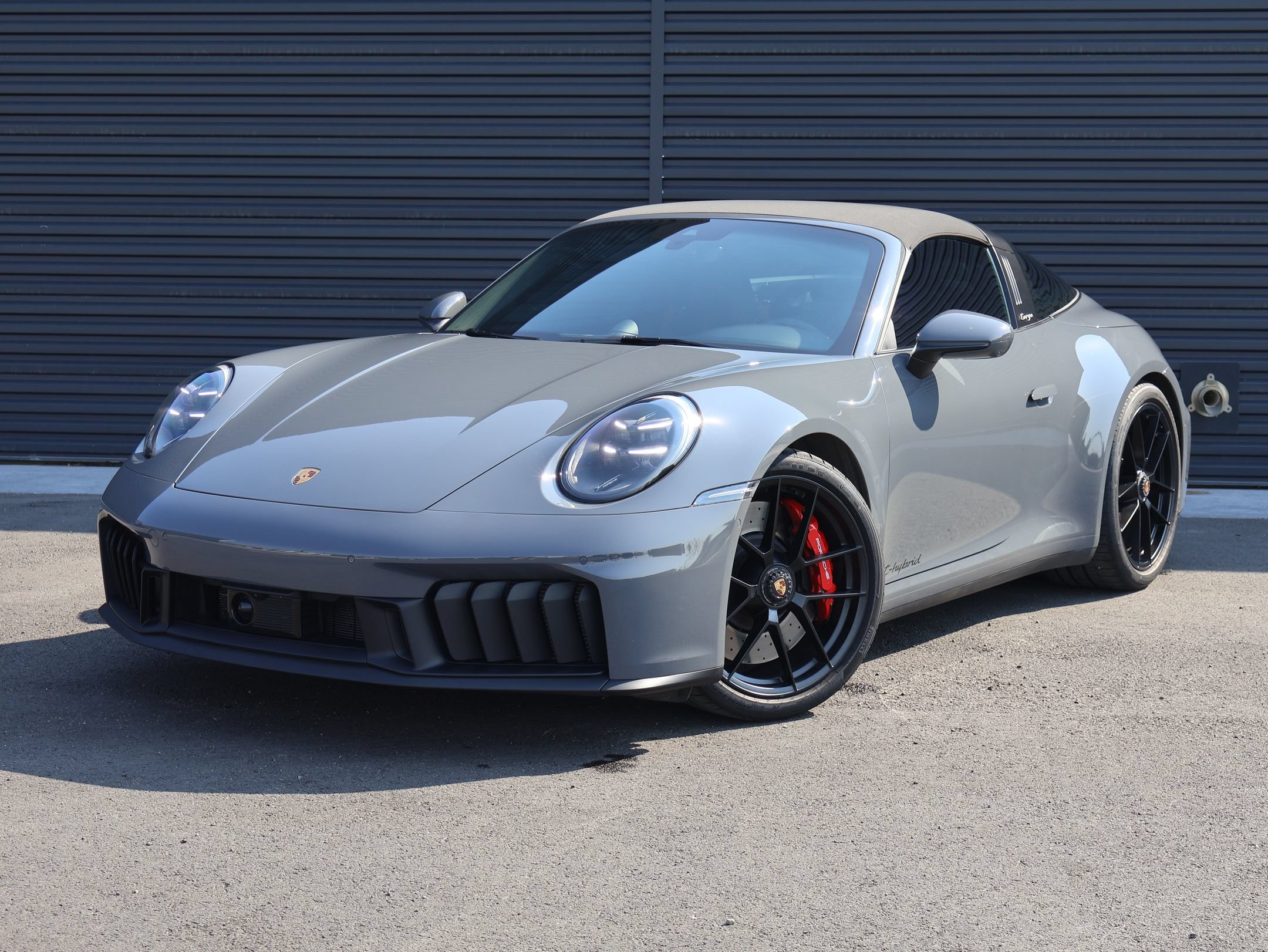 2025 Porsche 911