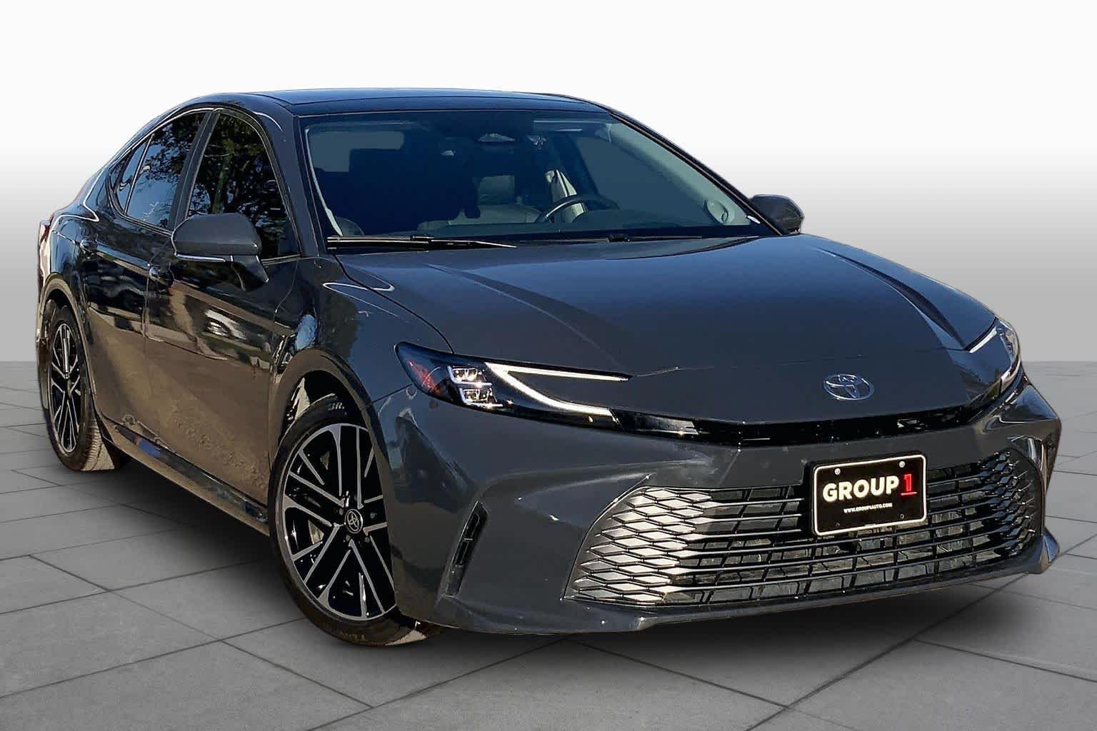 Used 2025 UNDERGROUND Toyota XLE image 3