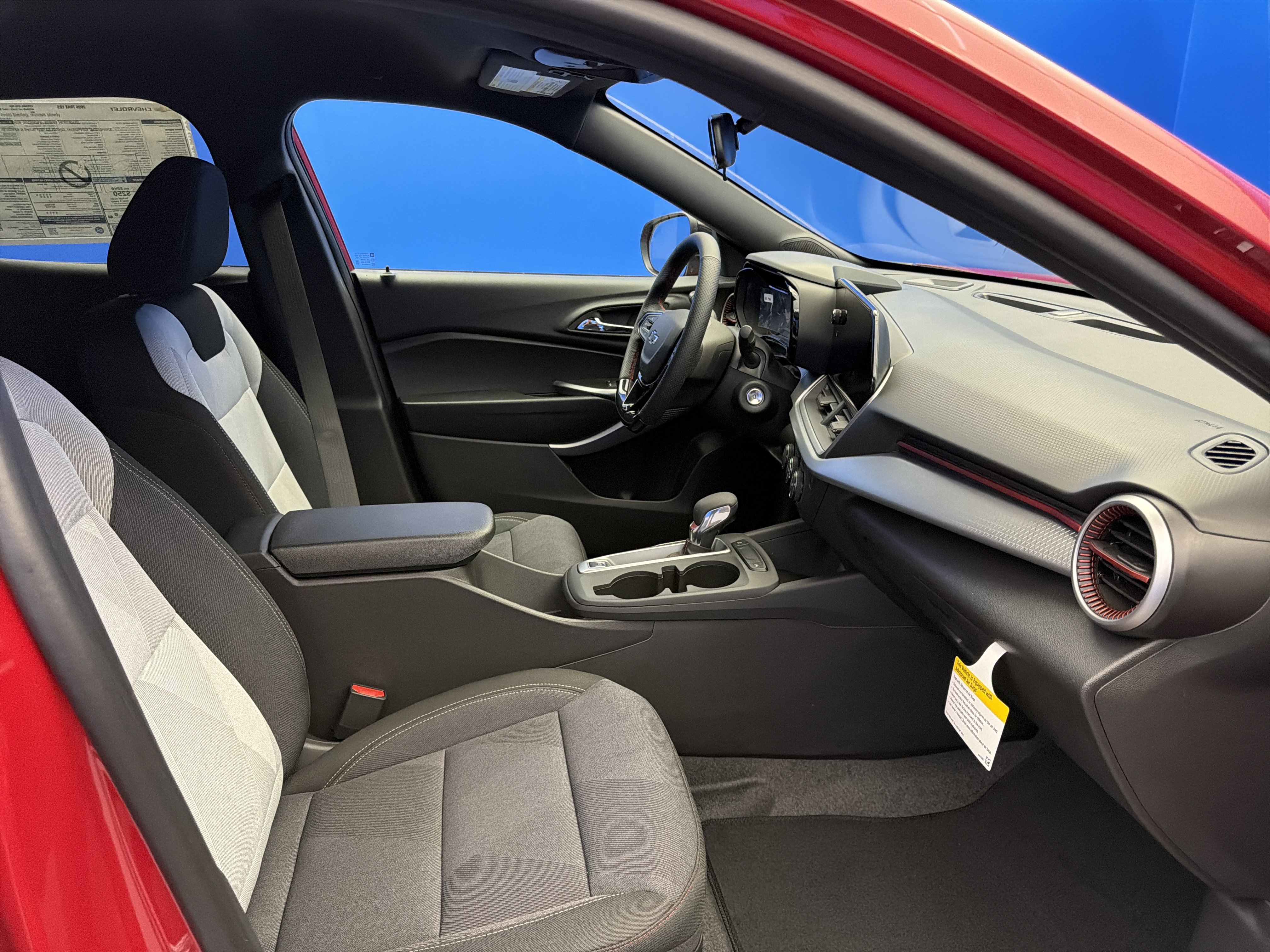 2026 Chevrolet Trax RS - Photo 22