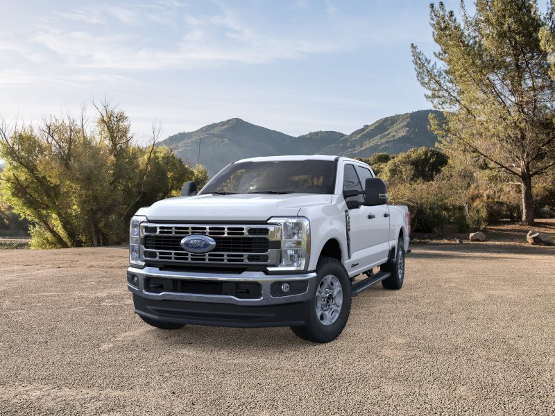 New 2026 Oxford White Ford F-250® XLT image 33