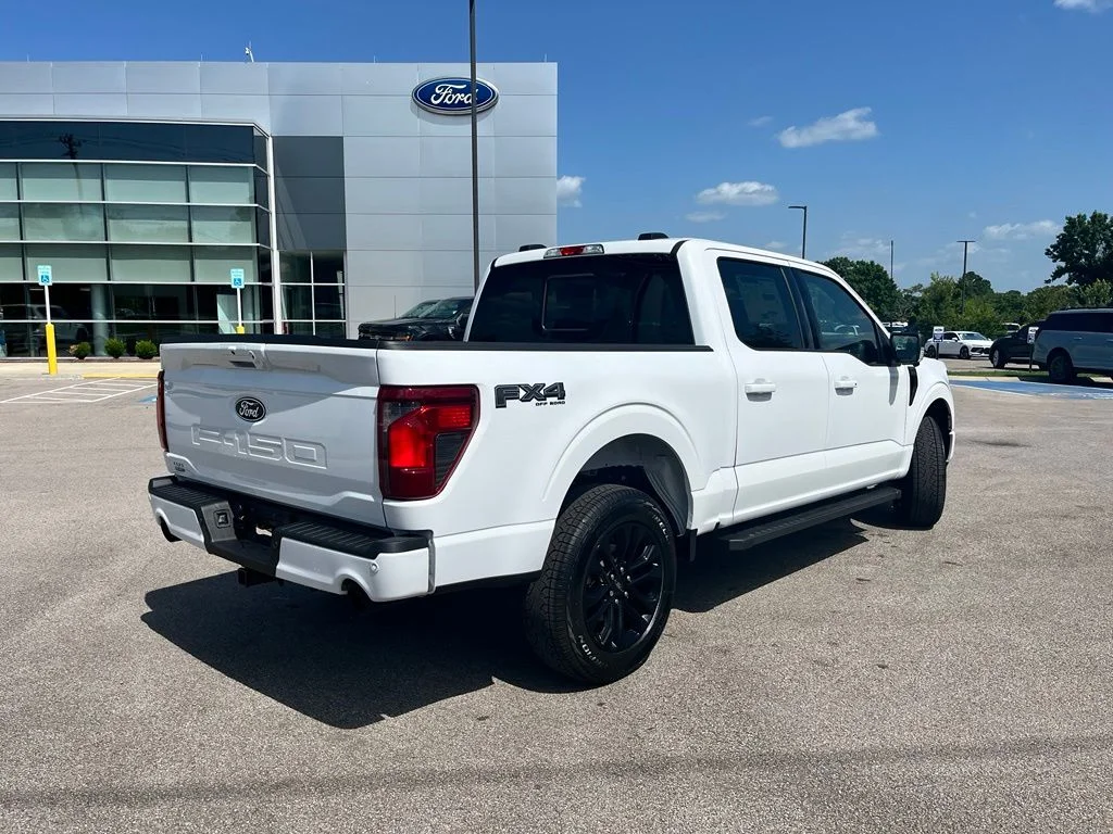 New 2026 White Ford XLT image 5